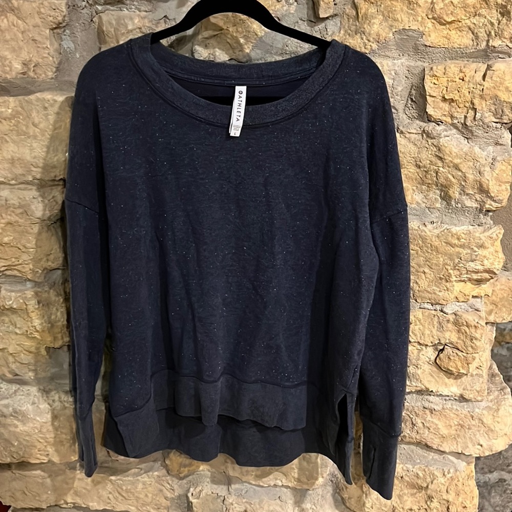 ATHLETA• Super Soft• Navy Crew neck
